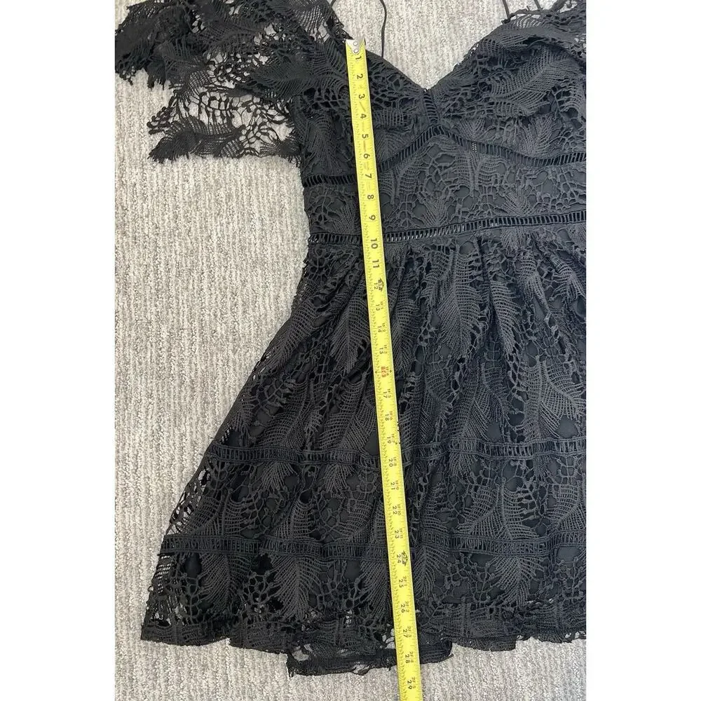 Missguided Black Lace Dress, Feathers Size 8, Whimsygoth, Feminine, Halloween - Picture 7 of 8